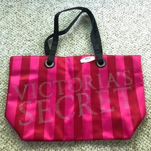 VS tote
